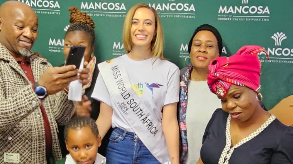 Young people taking part in a DigiYouth Africa programme